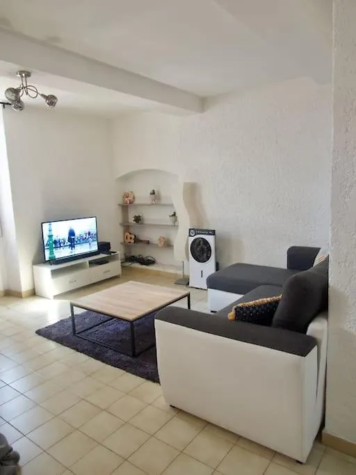 Appart T3 au coeur de Gréoux-les-Bains Appartement